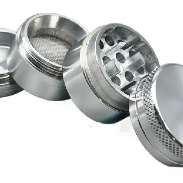 4 Piece 30mm 'Super A' Quality Grinder
